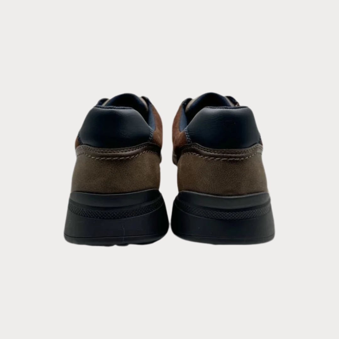 Gia Leather Sneakers - THEGENTSEDIT