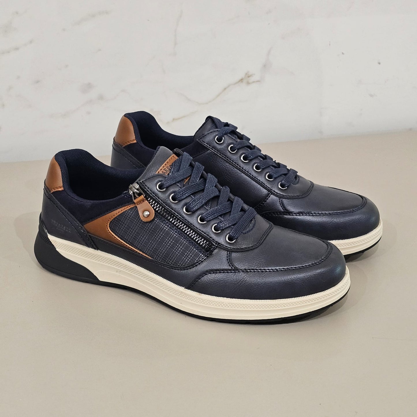 Gia Leather Sneakers - THEGENTSEDIT