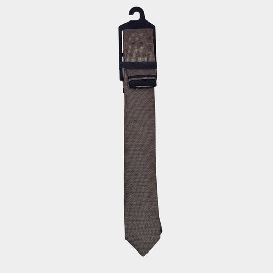 Black/Gold Tie and Pocket Square Set